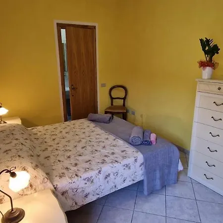 Casa Carda Di Lai Loretta Bed & Breakfast *