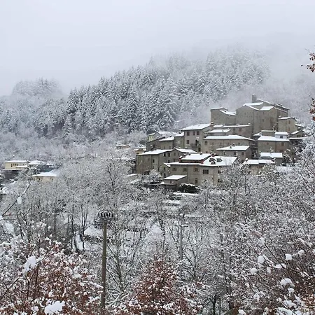 Casa Carda Di Lai Loretta Nocleg ze śniadaniem Castel Focognano