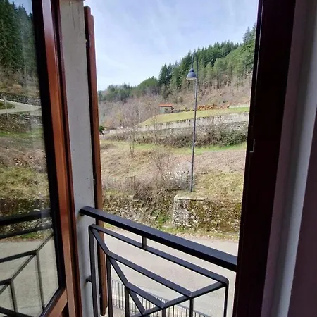 Nocleg ze śniadaniem Casa Carda Di Lai Loretta *