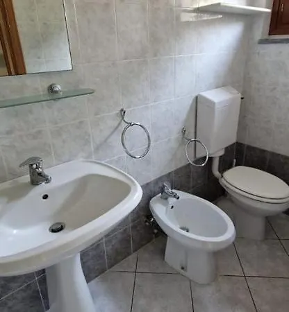 Bed & Breakfast Casa Carda Di Lai Loretta Castel Focognano