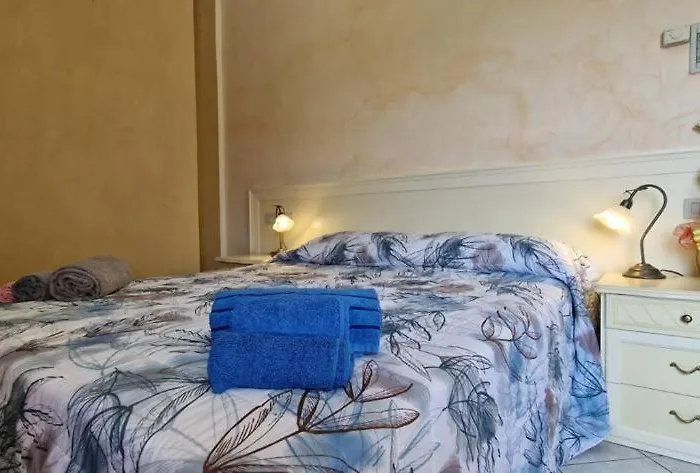 Nocleg ze śniadaniem Casa Carda Di Lai Loretta *
