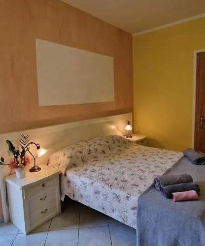 Casa Carda Di Lai Loretta Nocleg ze śniadaniem Castel Focognano