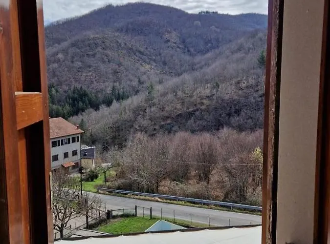 Nocleg ze śniadaniem Casa Carda Di Lai Loretta